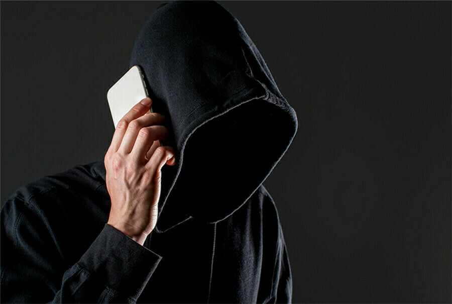 Мошенники перед Новым годом начали использовать праздничные схемы