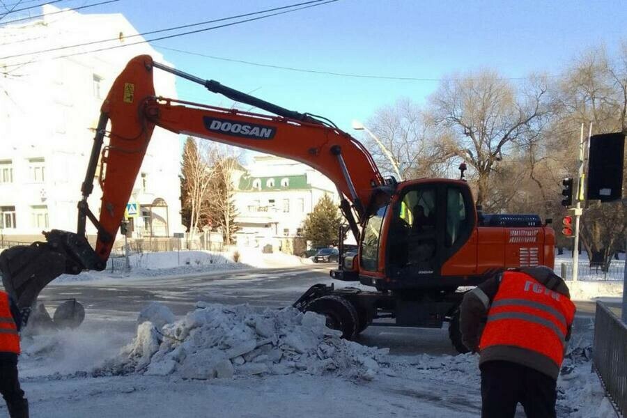 Власти Благовещенска рассказали где по просьбе горожан были убраны снежные валы Список адресов 