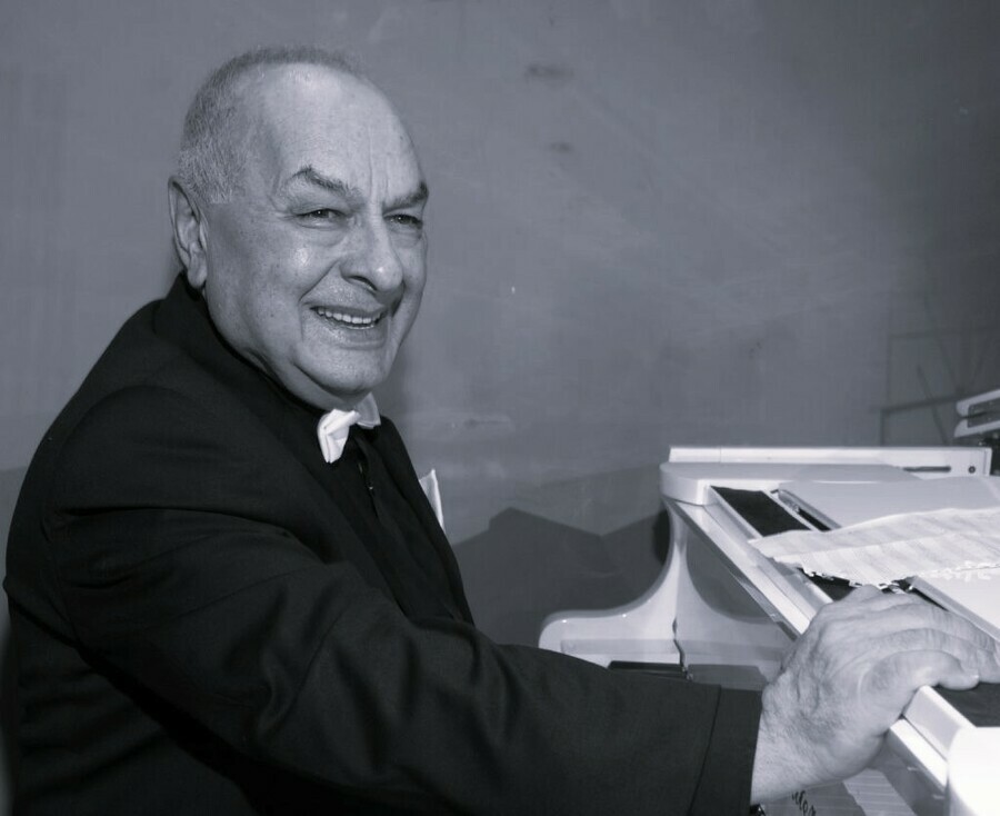 Умер пианист и композитор Левон Оганезов