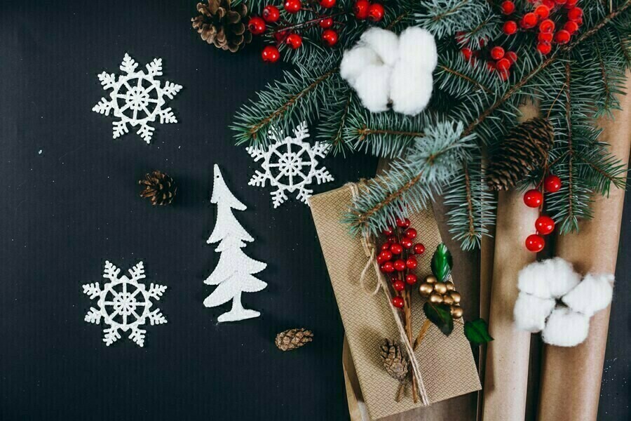 Юрист напомнил какой подарок на Новый год будет считаться взяткой