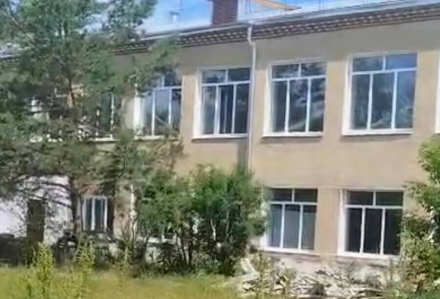 Ремонт в амурской школе изношенной на 95  обещают закончить к концу года 