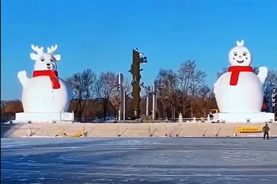 Снеговики Юю и Доудоу готовы Где на них можно полюбоваться видео