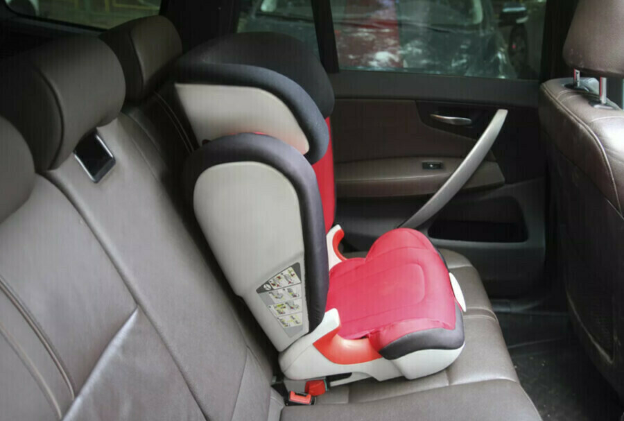 Госдума удвоила штрафы для водителей нарушающих правила перевозки детей