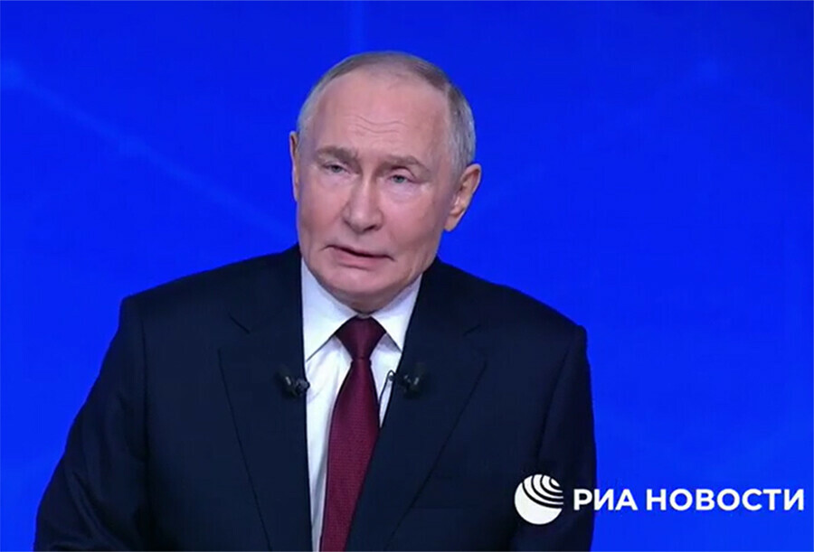 Владимир Путин о безработице зарплатах и экономике в целом