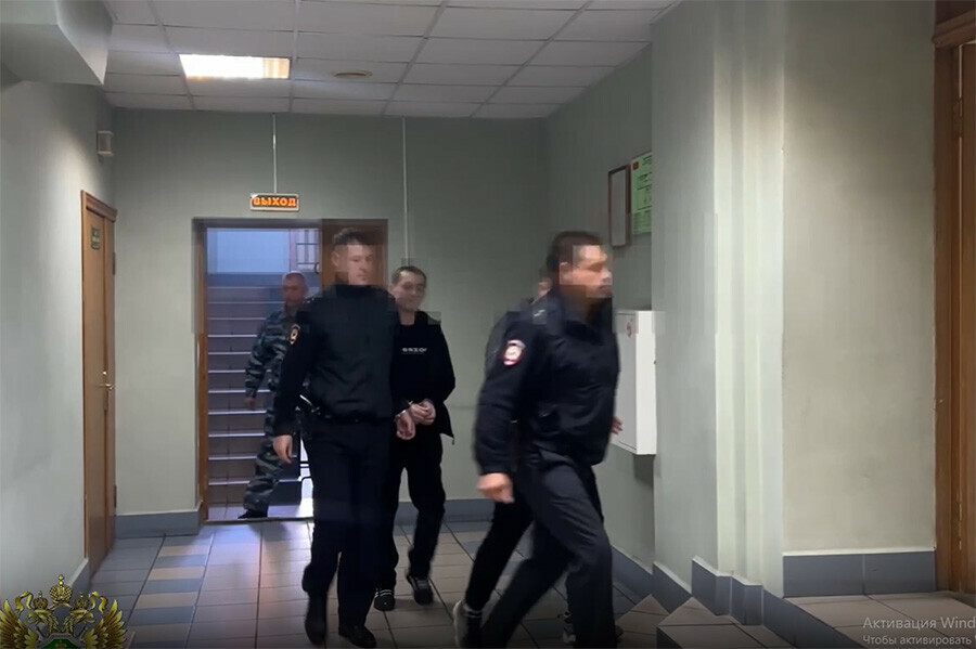 Приговор мошенникам похитившим миллионы у преподавателя в Благовещенске оставили без изменения