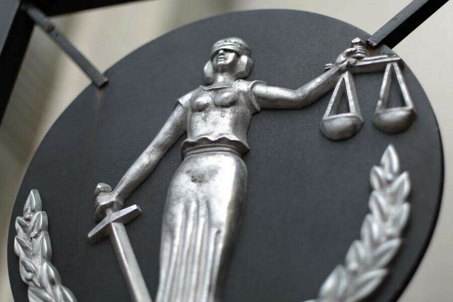 Амурчанке отменили УДО изза ее слабости к спиртному 