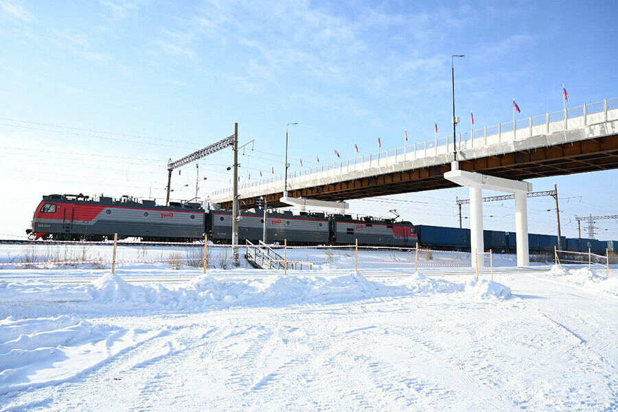 В Амурской области открыт проезд через Транссиб связавший трассу Амур с региональной сетью фоторепортаж