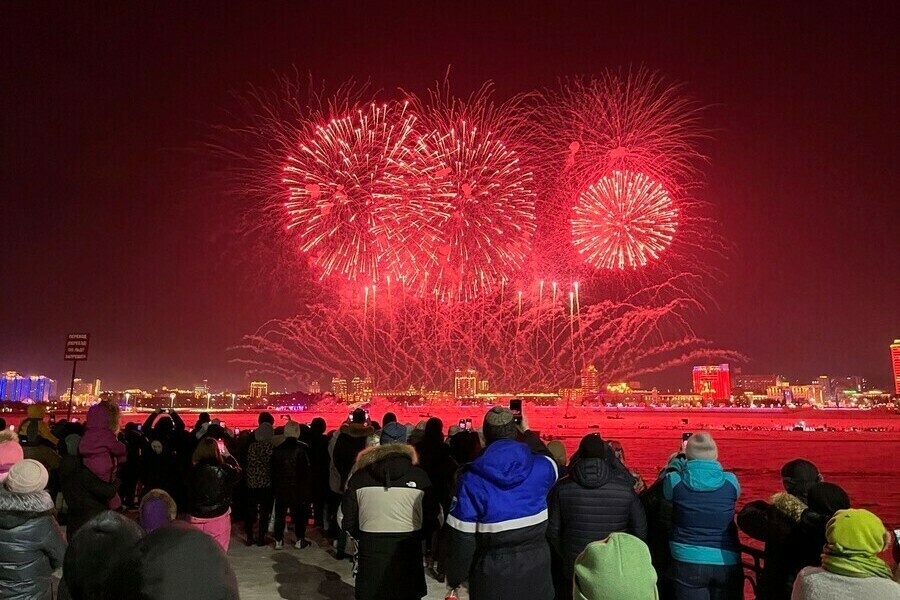 Над Амуром между Благовещенском и Хэйхэ запустят фейерверк 