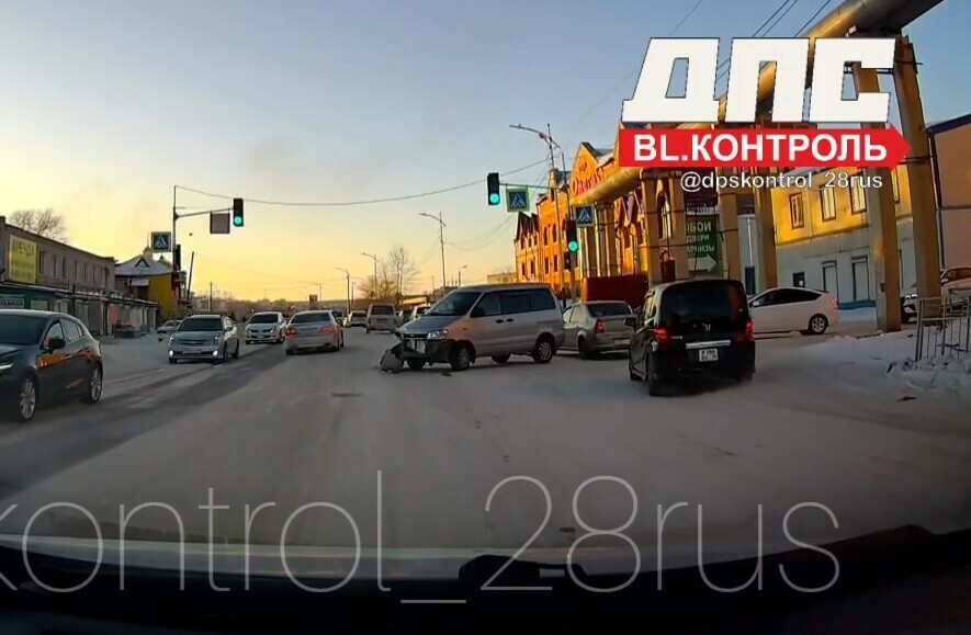ДТП затруднило движение в Благовещенске 