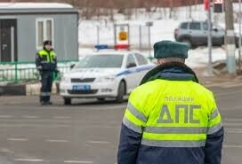 В Амурской области инспектор ДПС был осужден за то что не заметил за рулем пьяного водителя