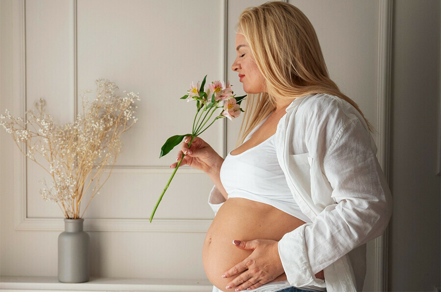 Двойня и другие дети в Белогорске за рождение малышей в 2025 году выплатили миллион рублей 