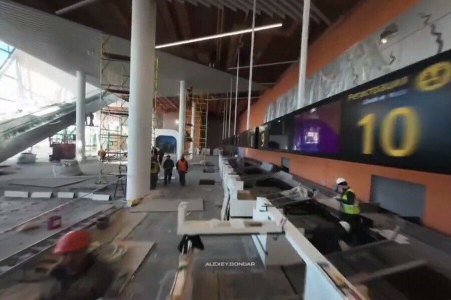 Дрон пролетел через новый терминал Благовещенска и показал что внутри видео