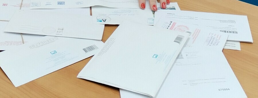 Жители Приамурья чьи близкие оказались в плену на Украине смогли передать им письма