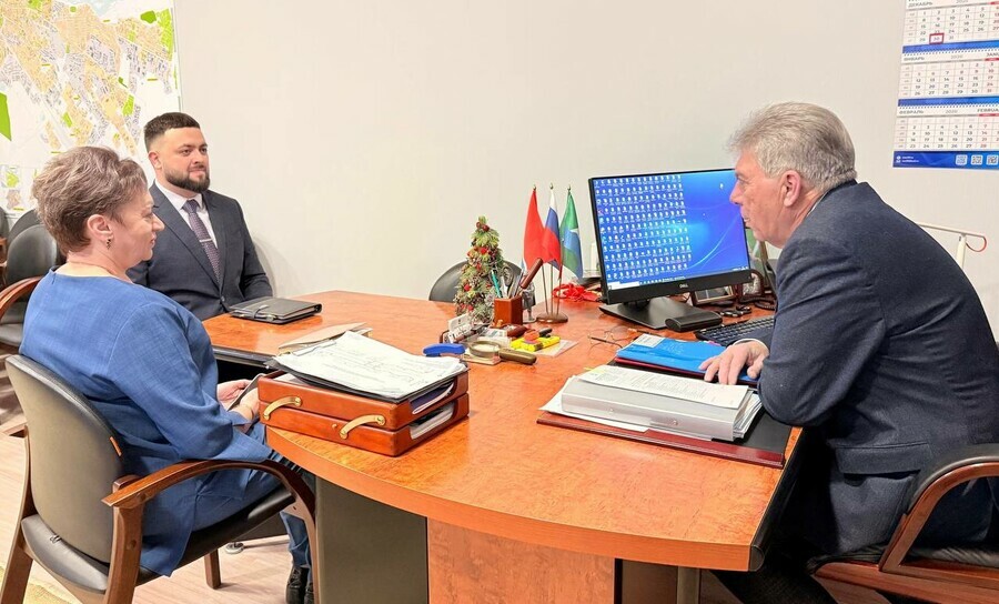 В Белогорске новый начальник управления спорта приехал издалека чтобы решить глобальные задачи