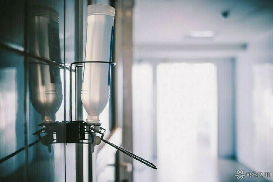 В Благовещенске ребенок лишился нескольких пальцев изза неразорвавшихся остатков салюта Мэр озвучил подробности 