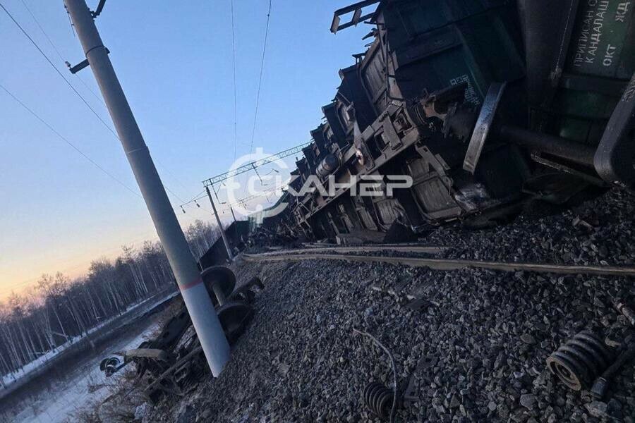 Из-за ЧП на железной дороге в Приамурье возбуждено уголовное дело. Озвучено число задерживающихся поездов 