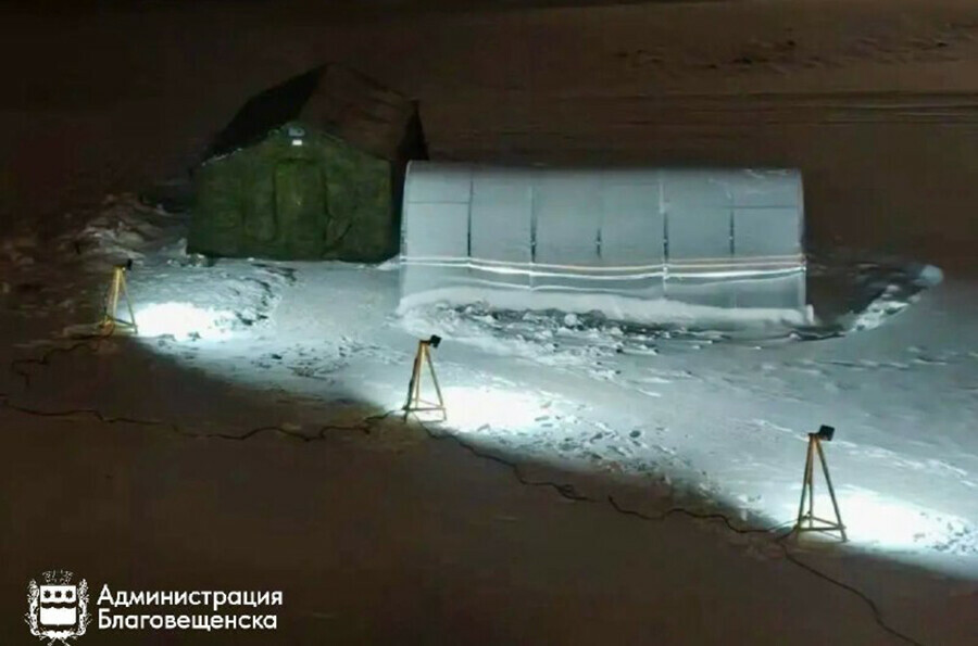 Вскоре в Благовещенске начнут выпиливать купель к Крещению