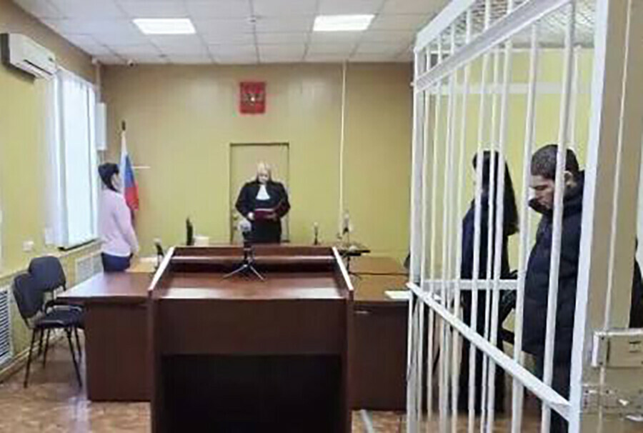 В Амурской области наркоман жестоко избил судебного пристава