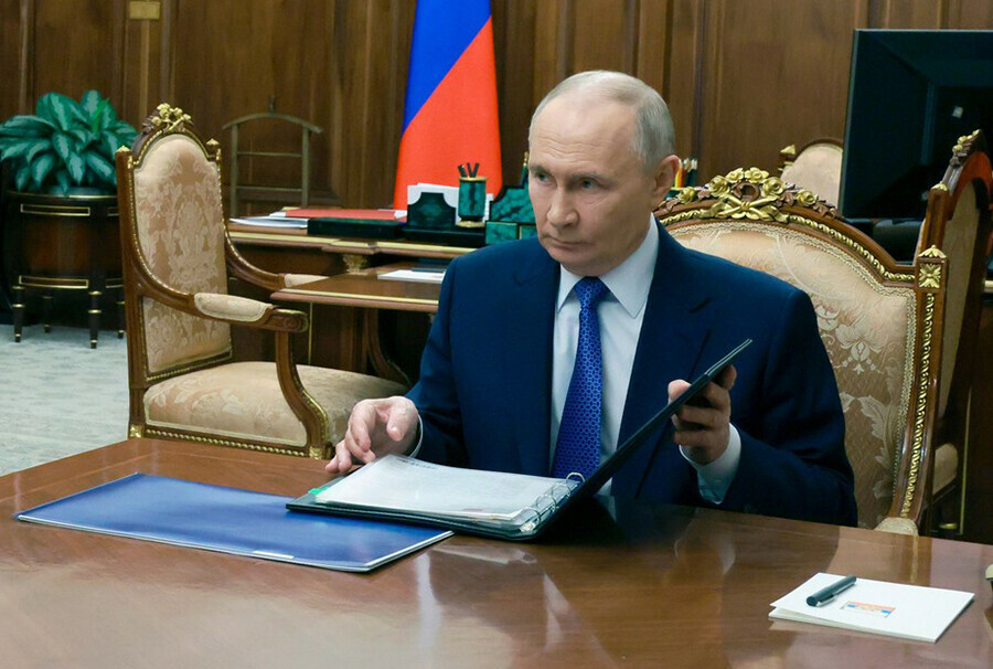 Песков Путин выступит в Кремле с важной речью на встрече с послами