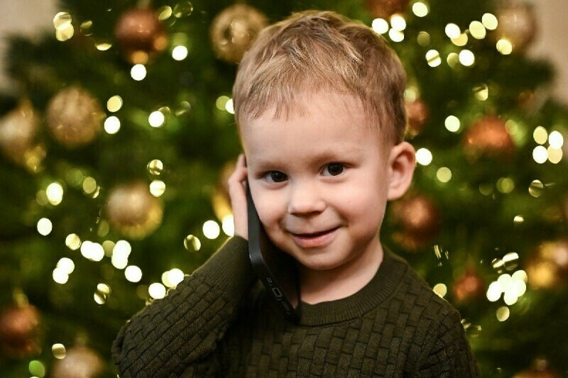 Цифровые помощники Деда Мороза обработали более двух тысяч звонков от амурчан