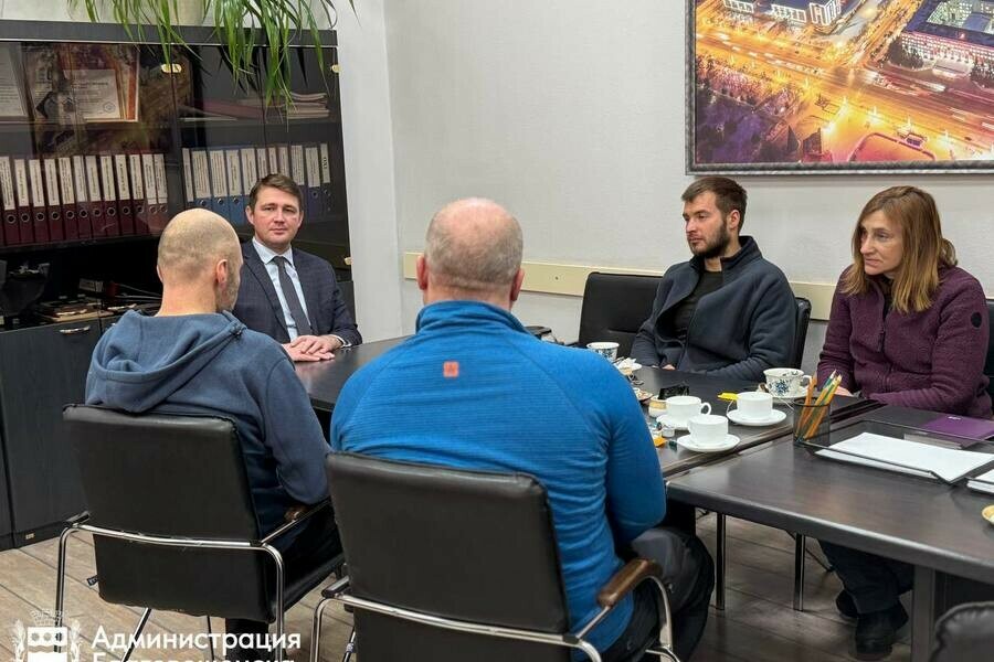 Известные блогерыпутешественники посетили Благовещенск и рассказали о своих впечатлениях фото 