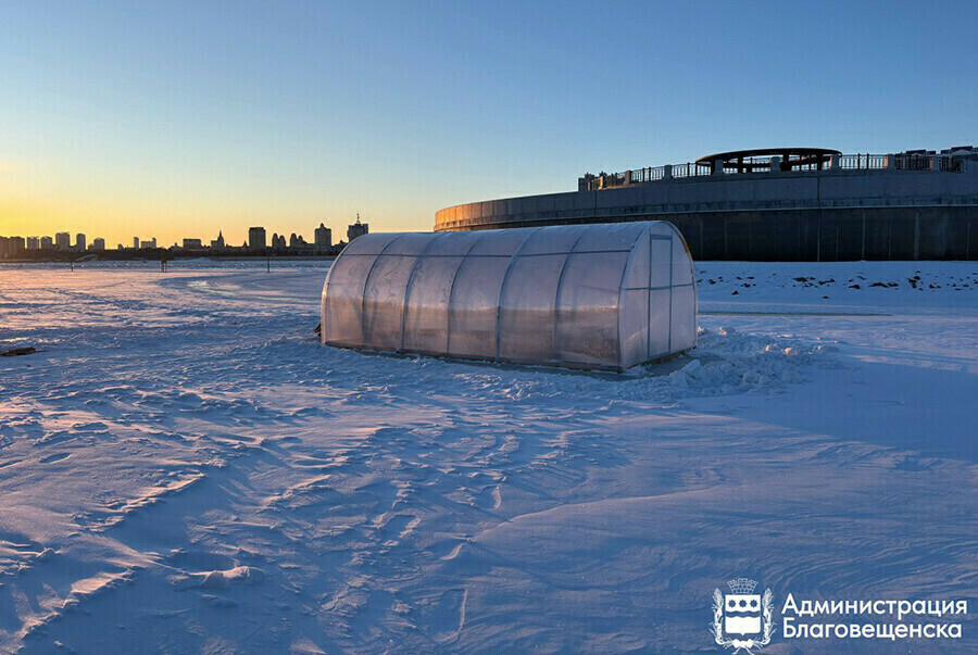 В Благовещенске взяли на анализ пробу воды из купели Какие результаты