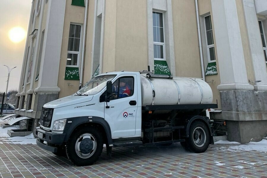 Возле храма Благовещенска можно набрать святую воду 