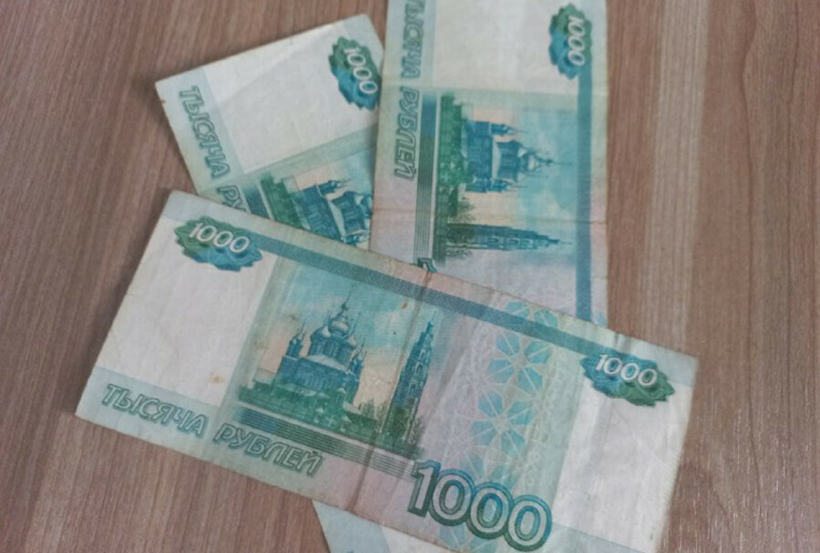 В Амурской области суд не стал наказывать несовершеннолетнего вымогателя