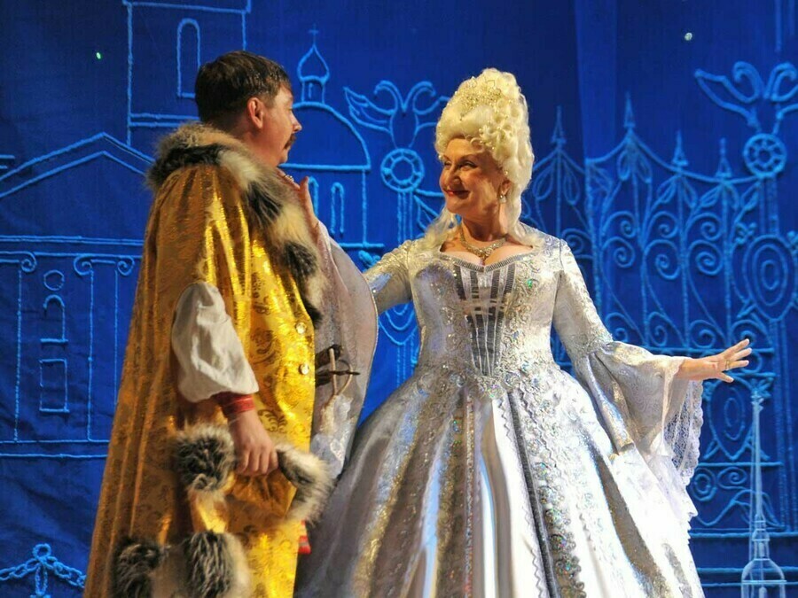 Амурский театр драмы даст 150ю Ночь перед Рождеством Объявлен конкурс для зрителей