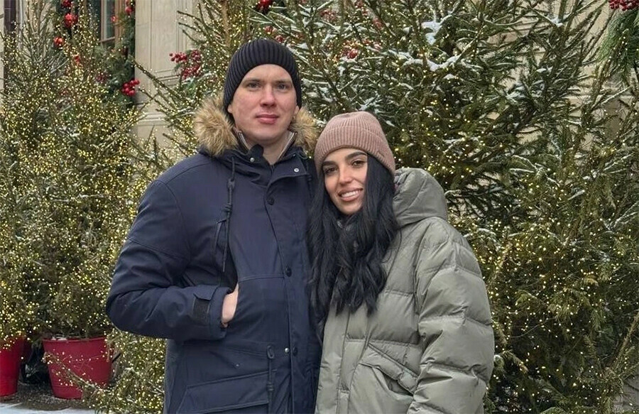 Дисциплина и движение из Москвы на Дальний Восток отправились пешком супруги Павел и Тамара