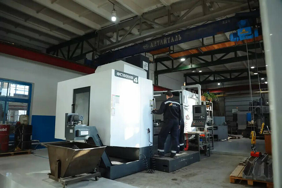 Старейшее предприятие Благовещенска приобрело уникальное оборудование видео