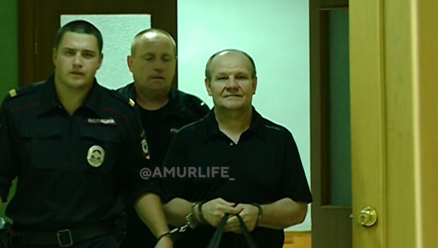 Первая ракета пикеты суд над мэром Чем жил Благовещенск в 2016 году архивное видео 