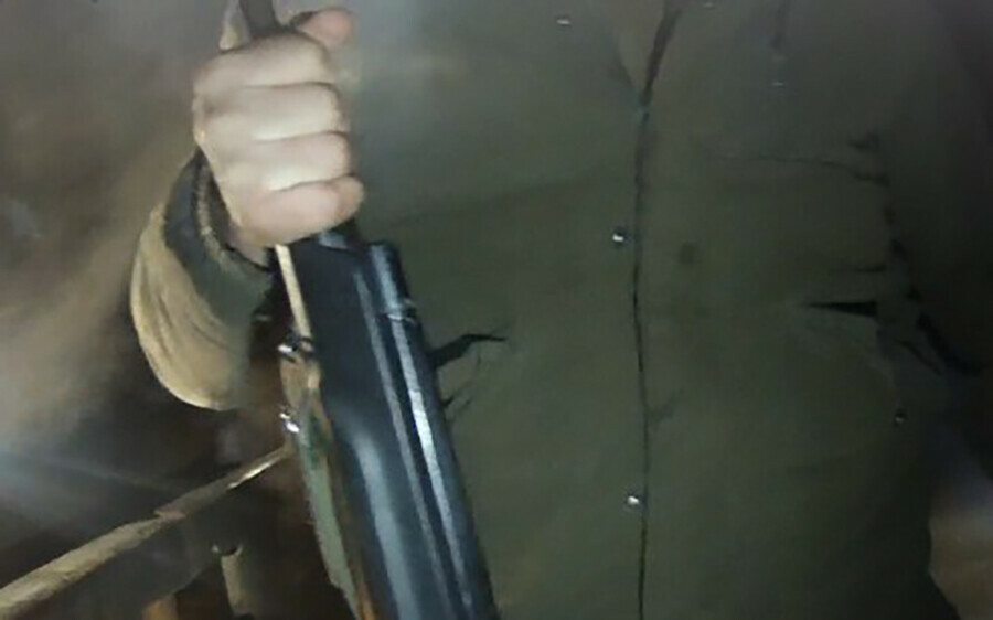 Амурчане на КамАЗе охотились на зайцев