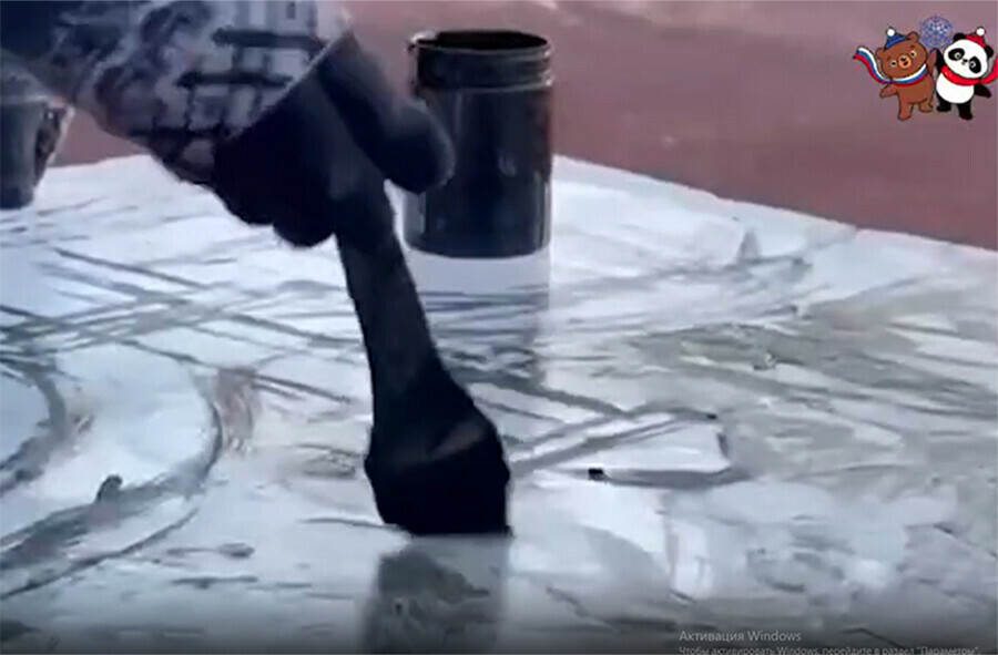 Гравюры созданные на льду Амура в Благовещенске можно будет воспроизвести на футболках видео