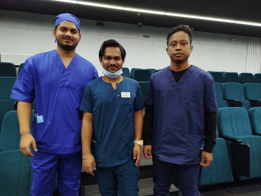 В Амурской областной больнице впервые проходят практику 46 студентовмедиков из Индии
