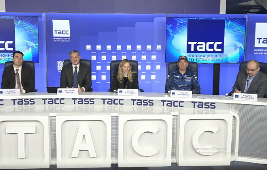 На льду Амура между Благовещенском и Хэйхэ сделают то что раньше не делали 