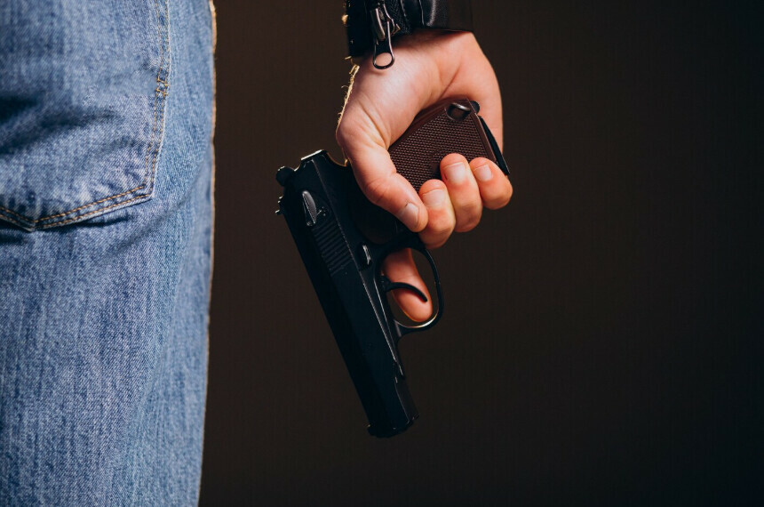 В России произошел очередной случай вооруженного нападения ученика в школе