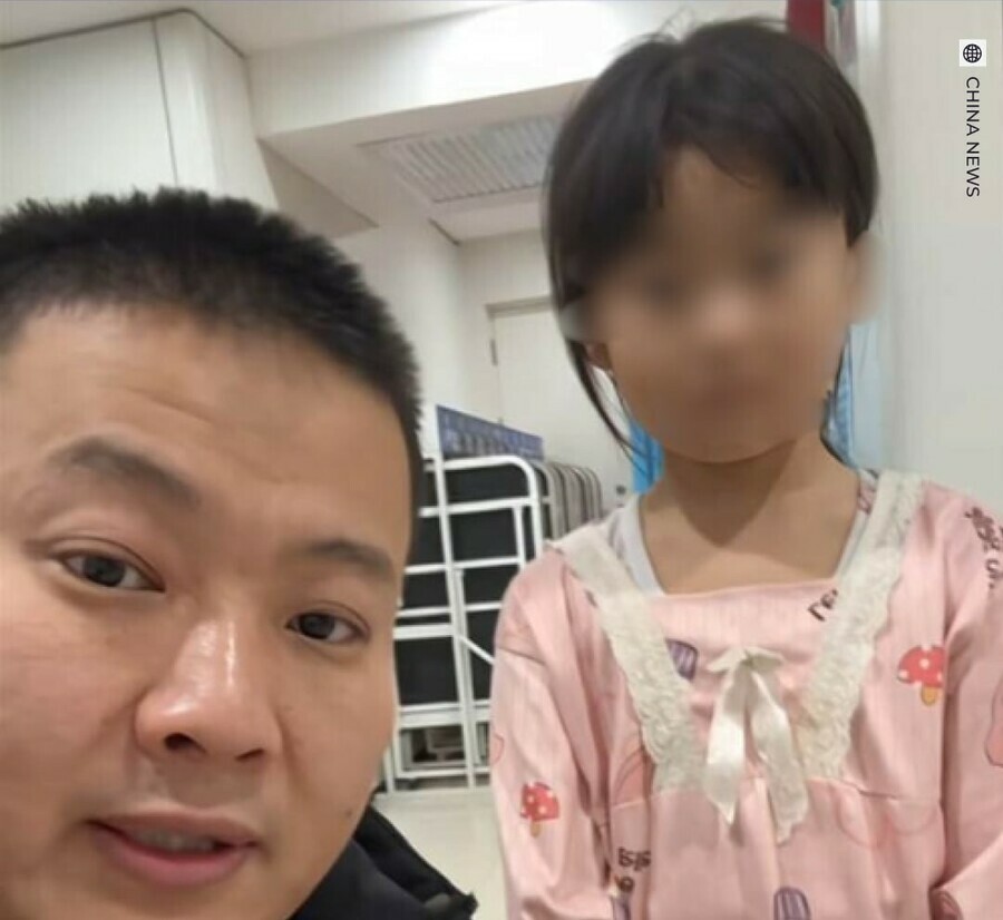 Семилетняя девочка в одиночку ухаживала за больным отцом