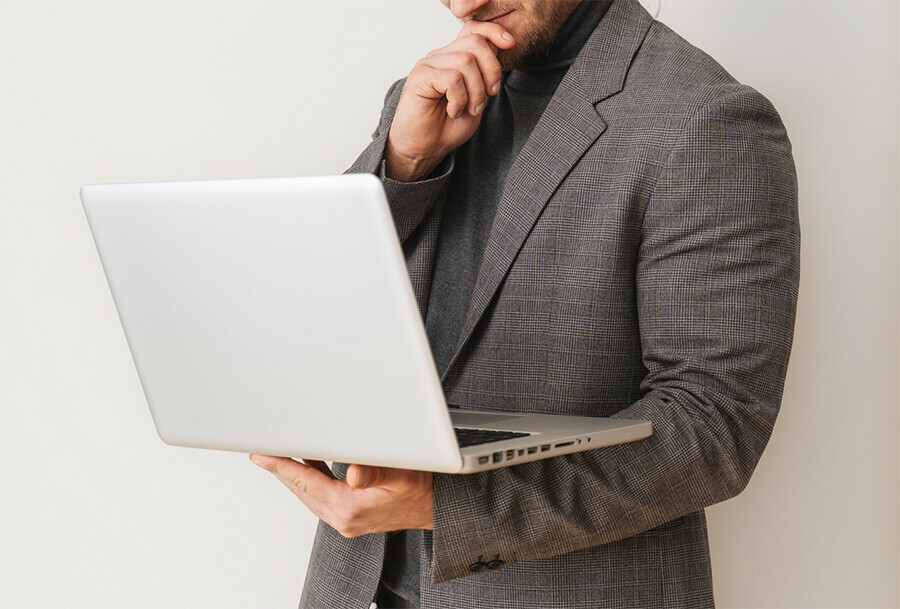 В Приамурье экссотрудник сельской администрации проник в служебный компьютер и удалил важную информацию