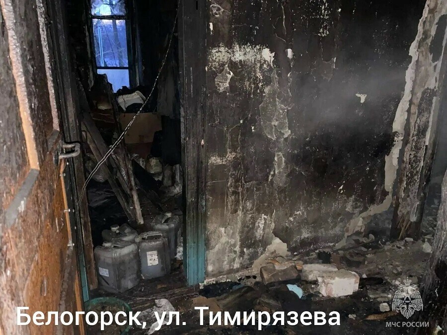 МЧС в Белогорске жертвой пожара стала 37летняя женщина