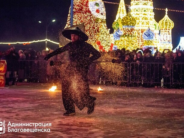 Праздник с небывалым размахом как в Благовещенске отметили китайский Новый год фото