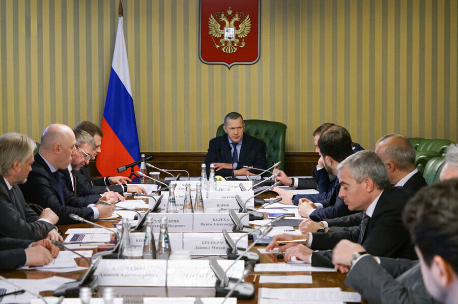 Новые самолеты пообещал Дальнему Востоку полпред Юрий Трутнев