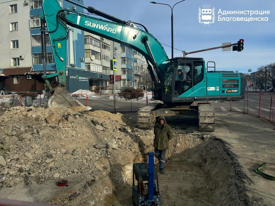 Почему на Горького снова вскрывают асфальт после масштабного ремонта власти отреагировали на жалобы горожан по поводу перекопов в центре города