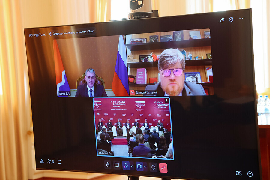 Амурская область предлагает уникальный туристский продукт сказал губернатор на Форуме устойчивого развития