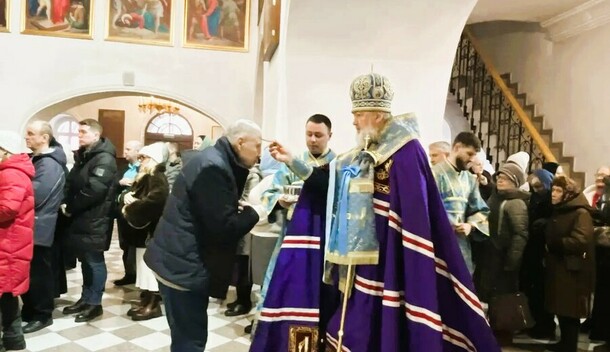 Православные христиане отмечают Прощеное воскресенье