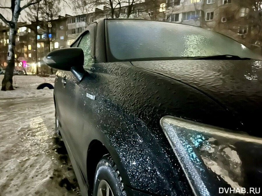 В Хабаровске прошел ледяной дождь фото
