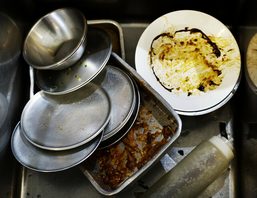 Еду готовили параллельно с ремонтными работами в Амурской области закрыли столовую изза антисанитарии и кишечной палочки