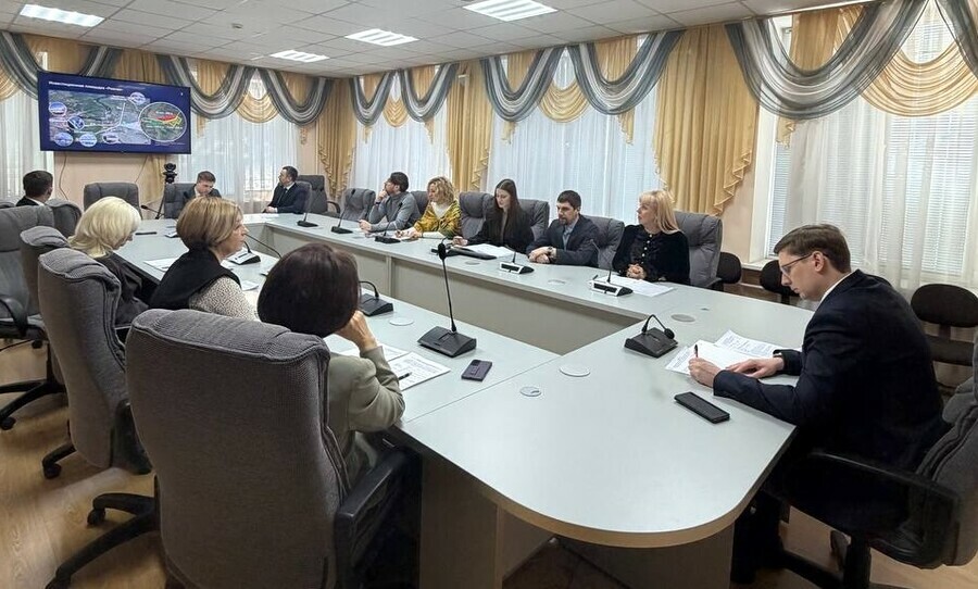 Как будет дальше развиваться примостовая зона вблизи Благовещенска и границы с Китаем обсудила рабочая группа