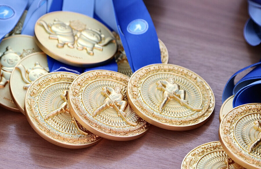 Яркий зимниймеждународный в Благовещенске завершился мощный спортивный праздник фото