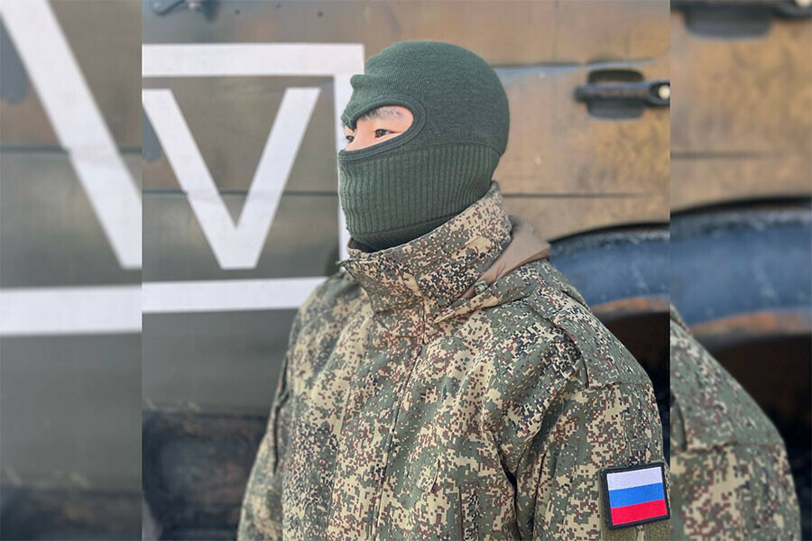 Уничтожил противника захватил технику и эвакуировал мирное население за что сержант из Приамурья получил орден